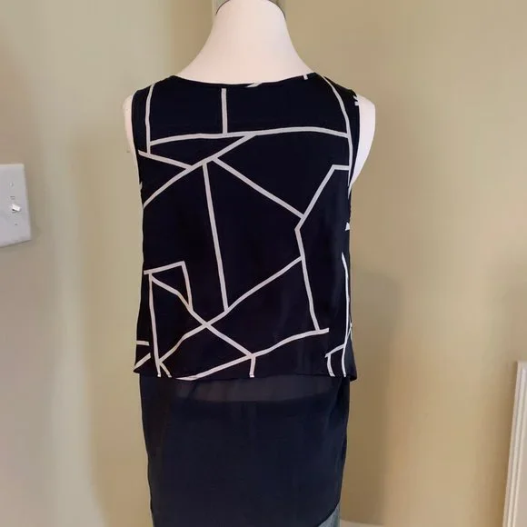 DKNY, sleeveless top, size S, NWT! - Picture 5 of 9